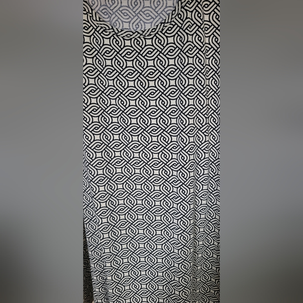 Lularoe Perfect T